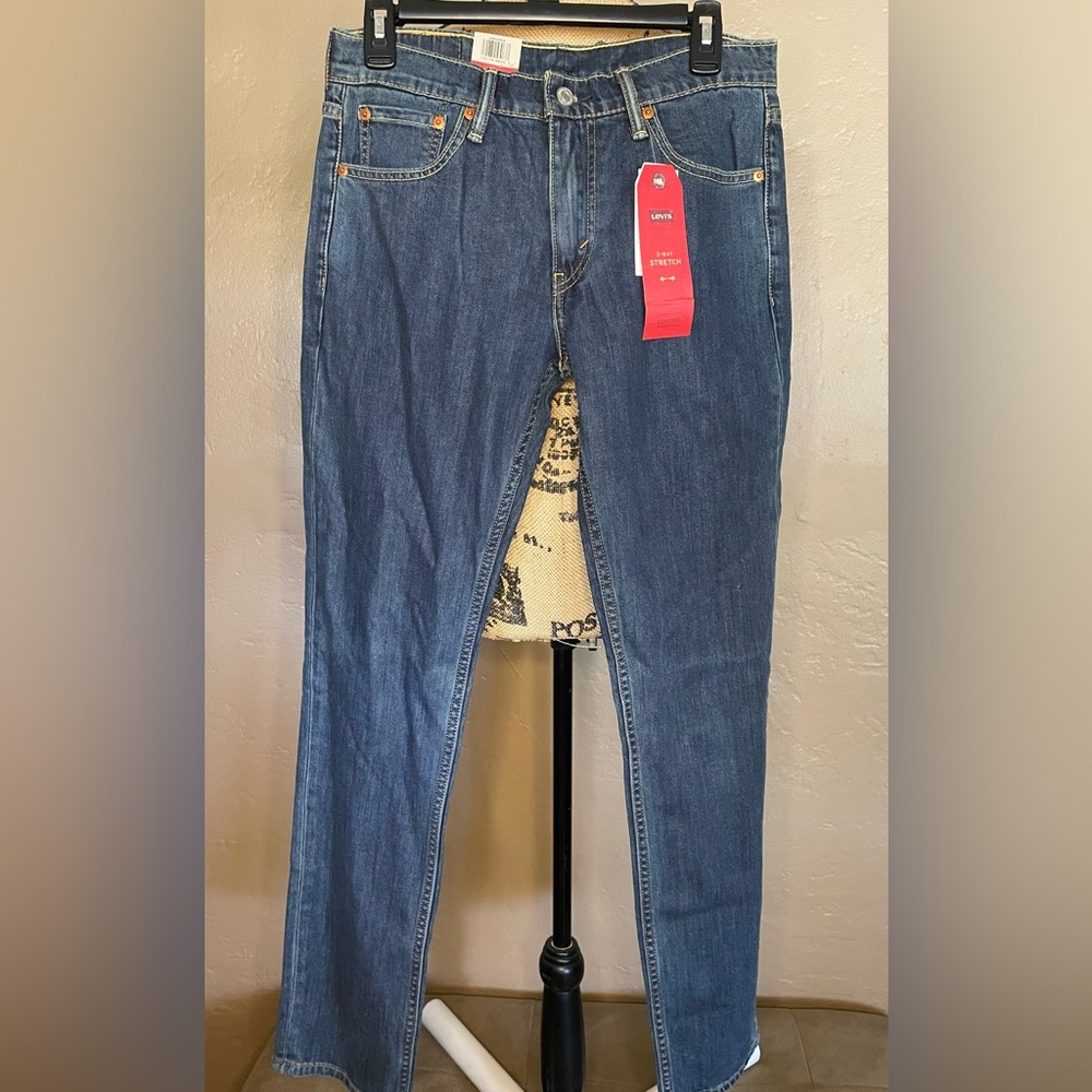 Levi’s 511 Men's Blue Jeans Slim Fit. New with Tags  30x32  original Levi color